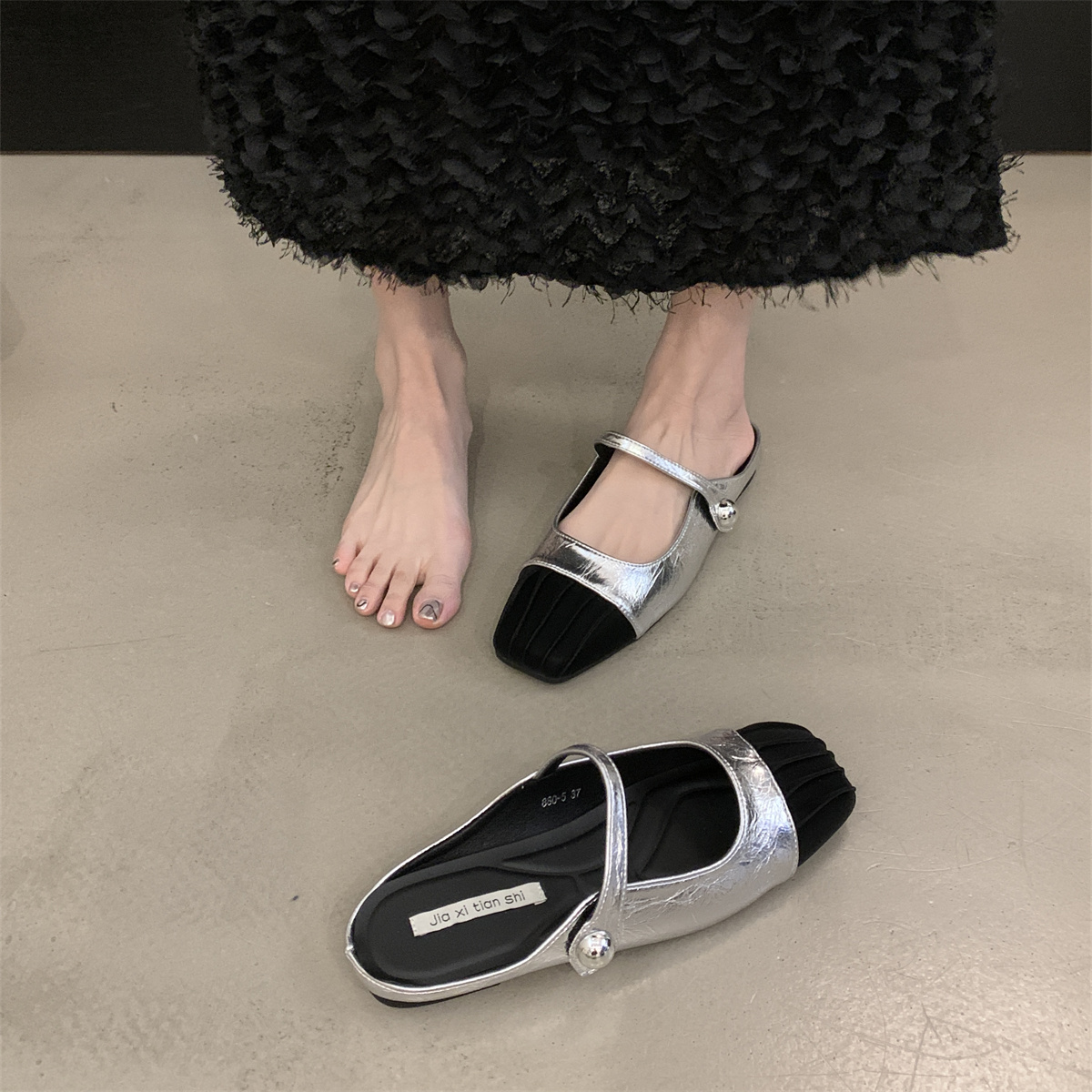 รองเท้าคัทชูผู้หญิงส้นเตี้ย ใส่สบาย มีขนาด35-43