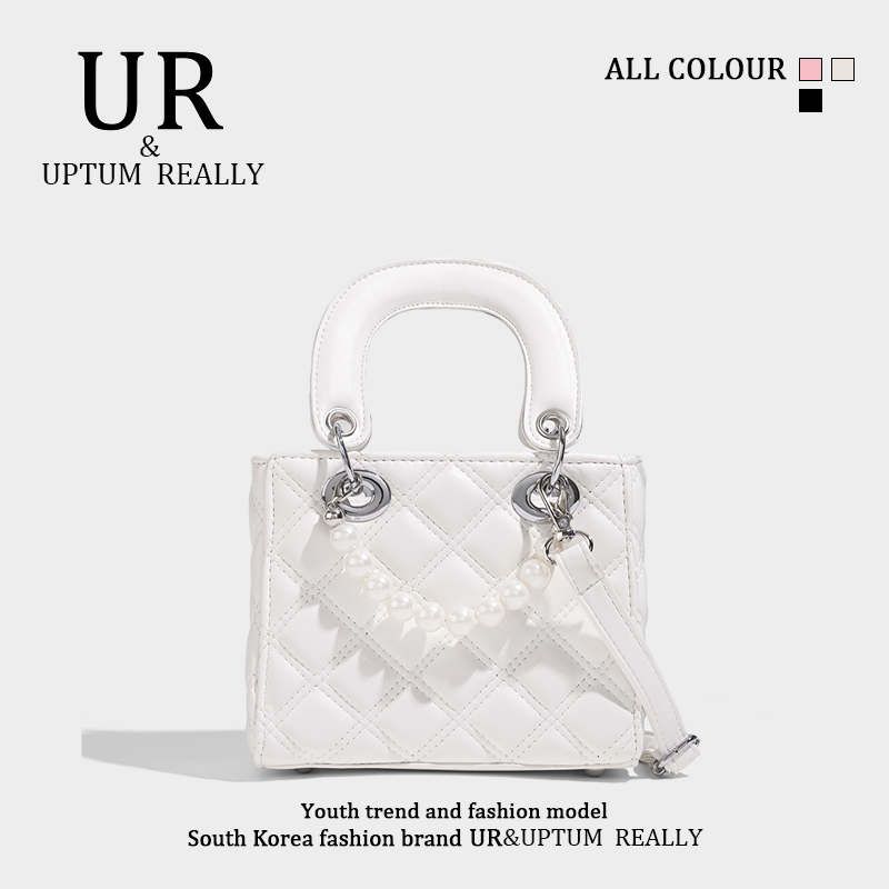 กระเป๋าผู้หญิงสวยๆ กระเป๋าสะพายข้างผู้หญิง กระเป๋าแบรนด์ BEAR BAG กระเป๋าหมีสุดคิ้ว!
