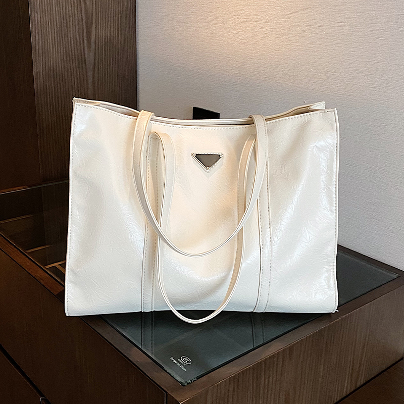กระเป๋าผู้หญิงสวยๆ กระเป๋าสะพายข้างผู้หญิง กระเป๋าแบรนด์COOL BAG