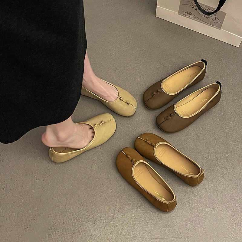 รองเท้าคัทชูผู้หญิงส้นเตี้ย ใส่สบาย มีขนาด35-40