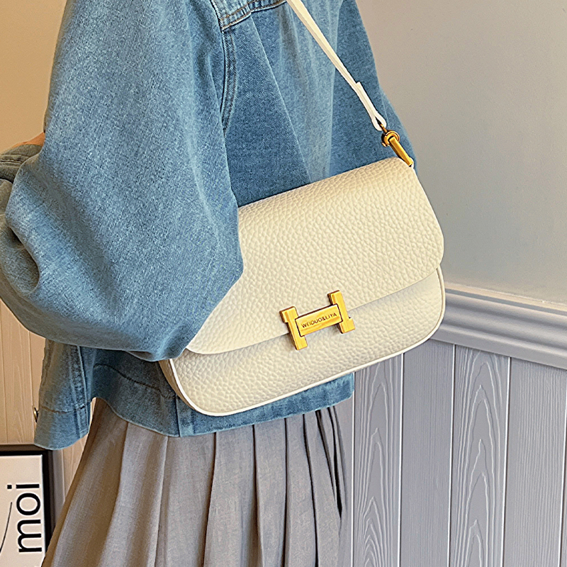 กระเป๋าผู้หญิงสวยๆ กระเป๋าสะพายข้างผู้หญิง กระเป๋าแบรนด์COOL BAG