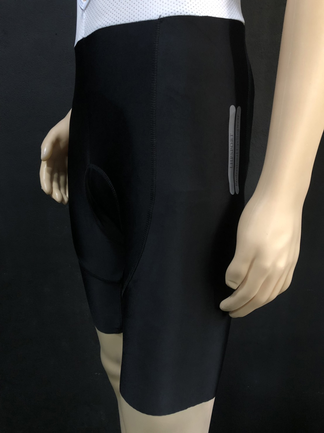 กางเกงปั่นจักรยาน เอี๊ยมขาสั้น เป้าเจล Antibacterial ปลายขาไร้รอยต่อ รอยพับเย็บ