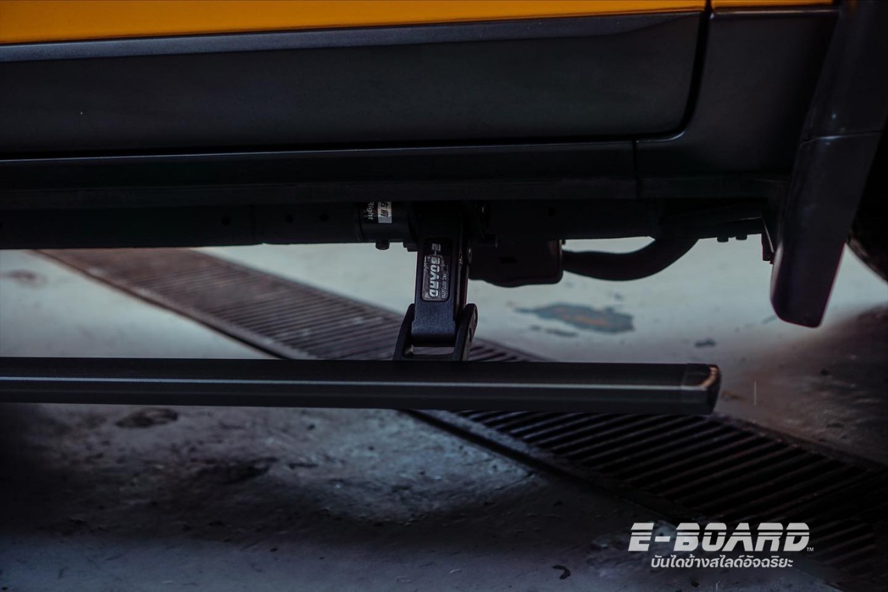 E-Board บันไดไฟฟ้า TOYOTA FJ CRUISER 2015 UP