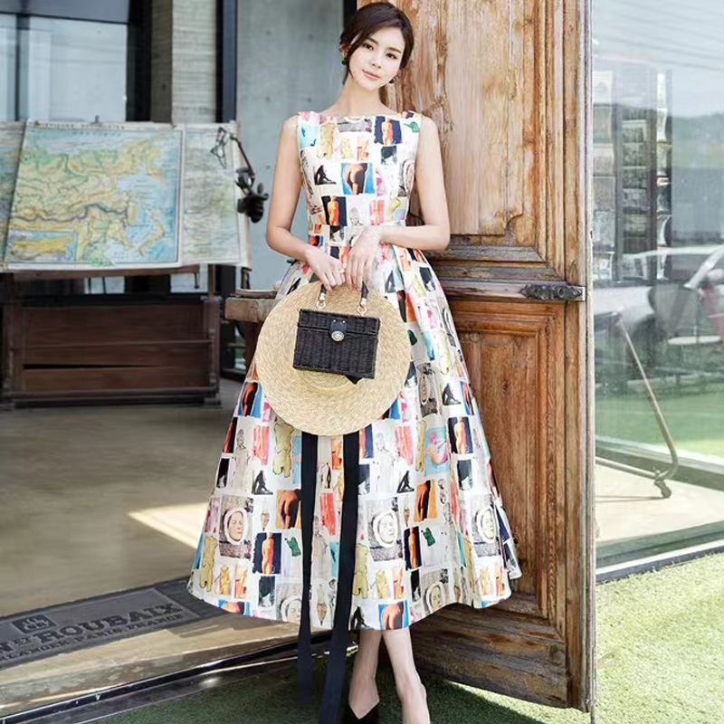 ชุดเดรสยาวสวยๆ สไตล์เกาหลี มีขนาด S M L XL สนใจทักแชท