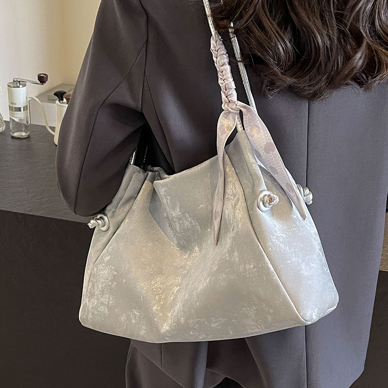 กระเป๋าผู้หญิงสวยๆ กระเป๋าสะพายข้างผู้หญิง กระเป๋าแบรนด์COOL BAG