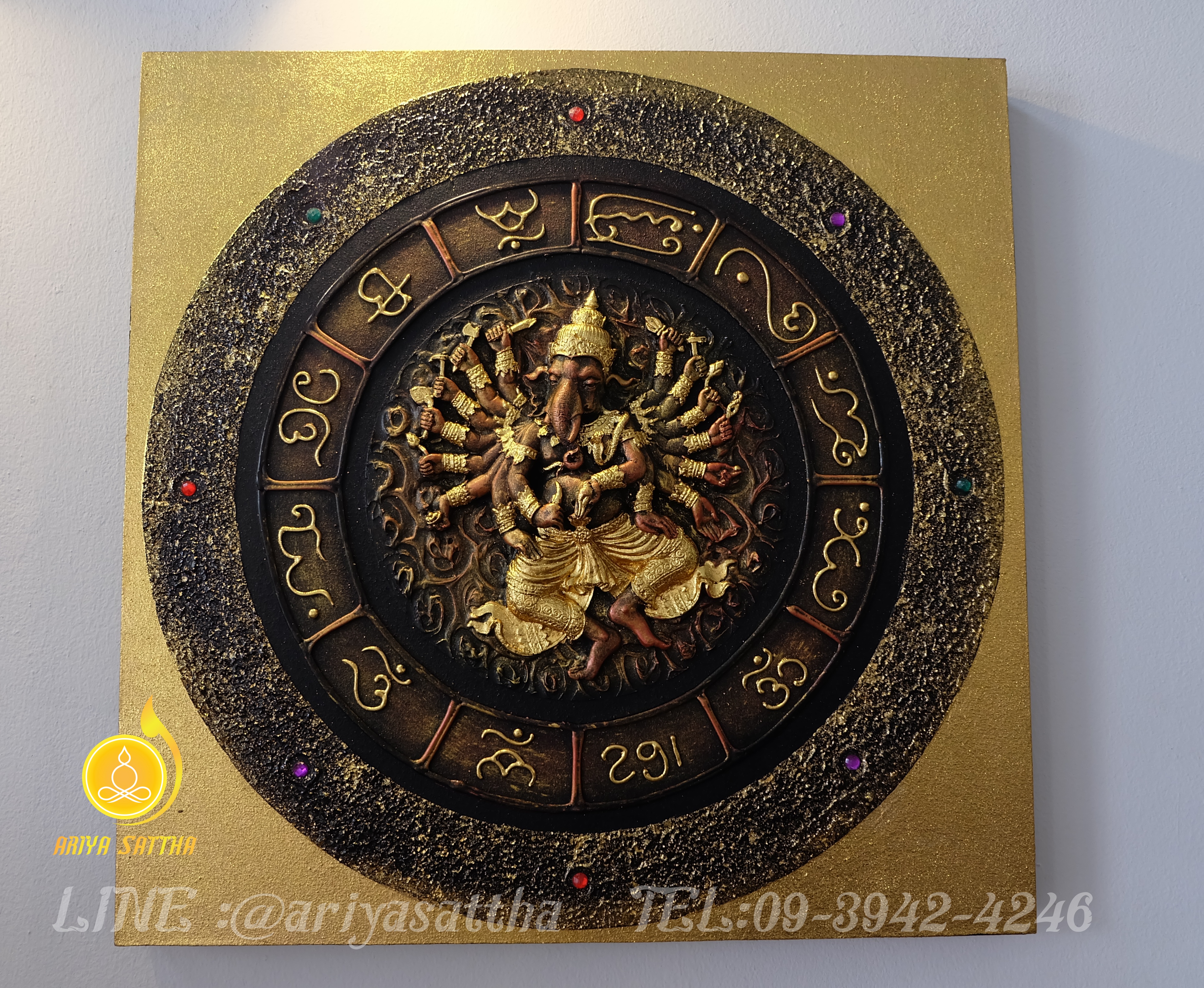พระพิฆเนศมหาจักรพรรดิ ปาง 16 กร ภาพมงคล ขนาด 60x60 cm.ตกแต่งบ้าน ห้องพระ ของขวัญขึ้นบ้านใหม่ งาน handmade ภาพวาดปิดทองแต่งผนังบ้าน คอนโด สีทอง