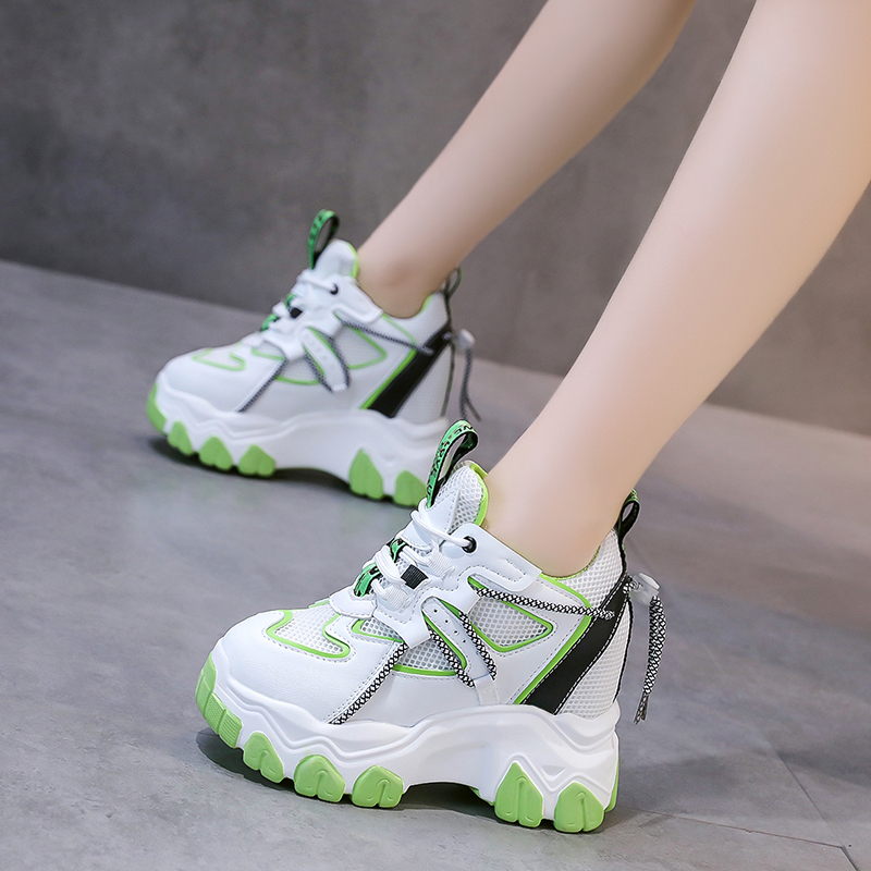 รองเท้าผ้าใบผู้หญิง ใส่สบาย รองเท้าผ้าใบใส่เที่ยวผู้หญิง มีSIZE 35 36 37 38 39 40