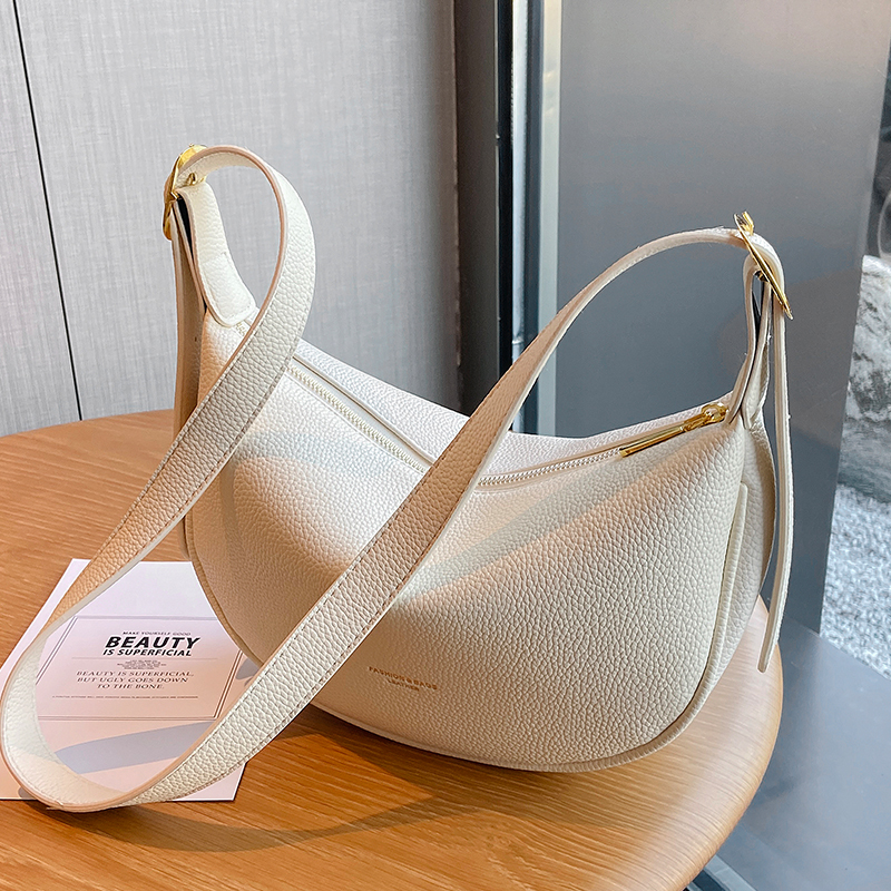 กระเป๋าผู้หญิงสวยๆ กระเป๋าสะพายข้างผู้หญิง กระเป๋าแบรนด์COOL BAG