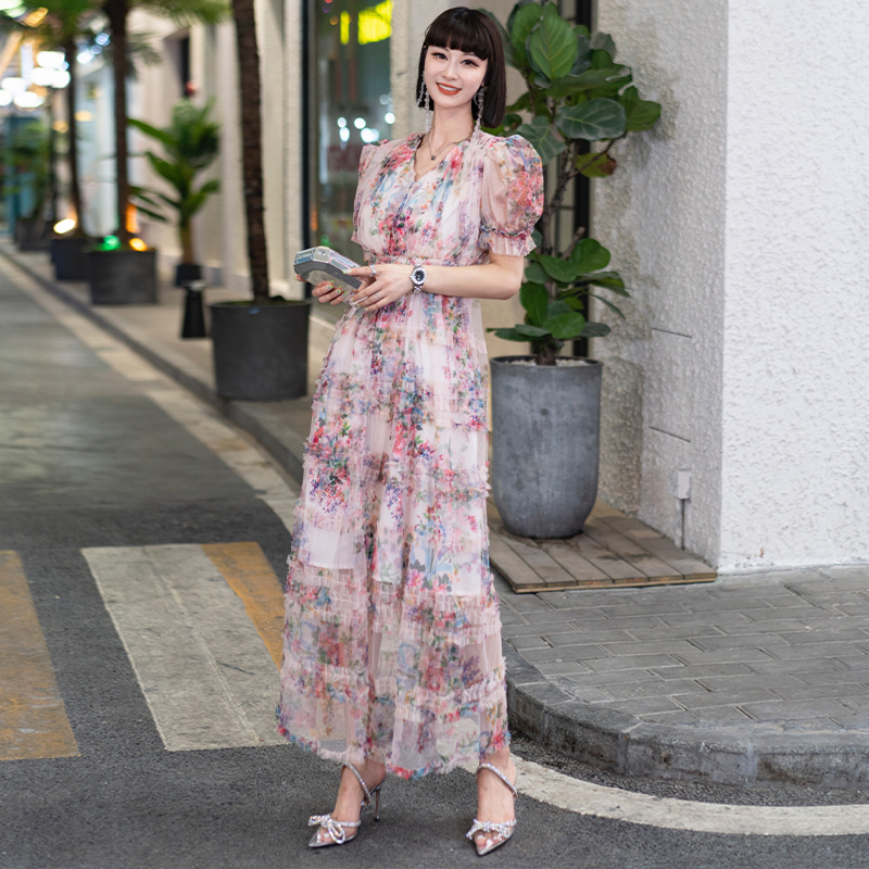 ชุดเดรสยาวสวยๆ ชุดกระโปรงยาว ชุดเดรสยาว ชุดแซกยาว มีขนาด S M L XL สนใจทักแชท