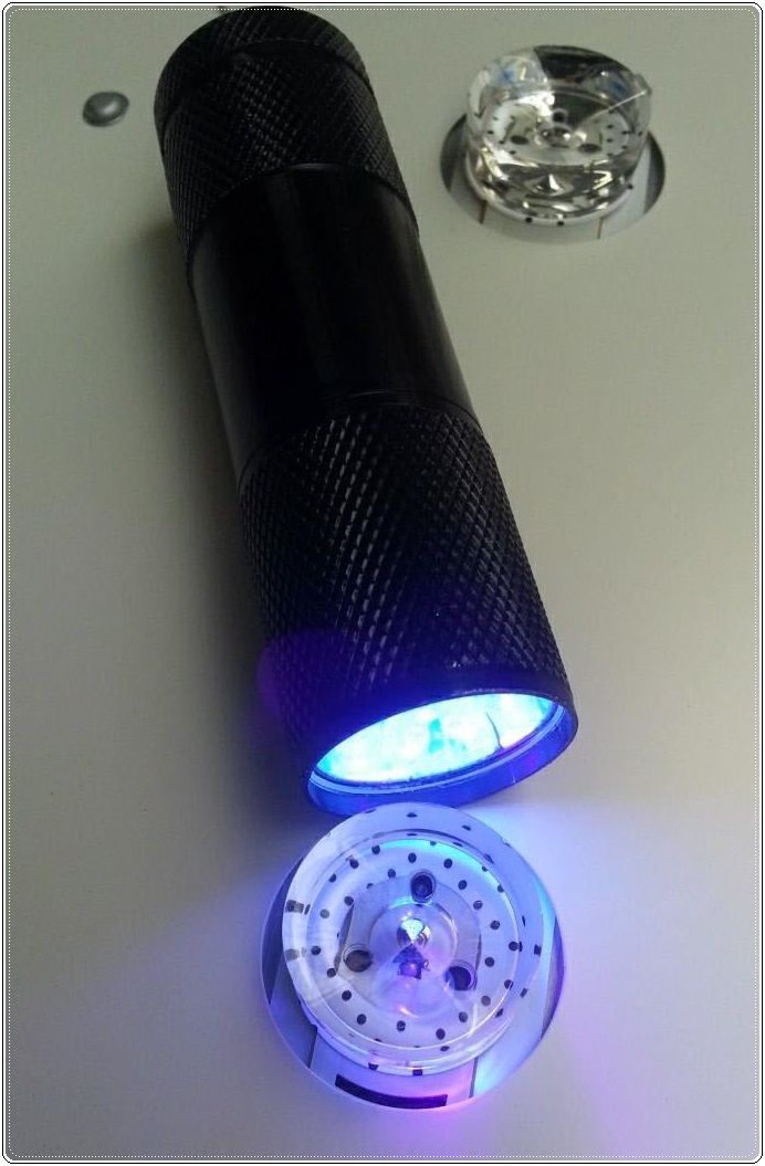 ไฟฉายแสง UV สำหรับงานซ่อมหลอด LED TV