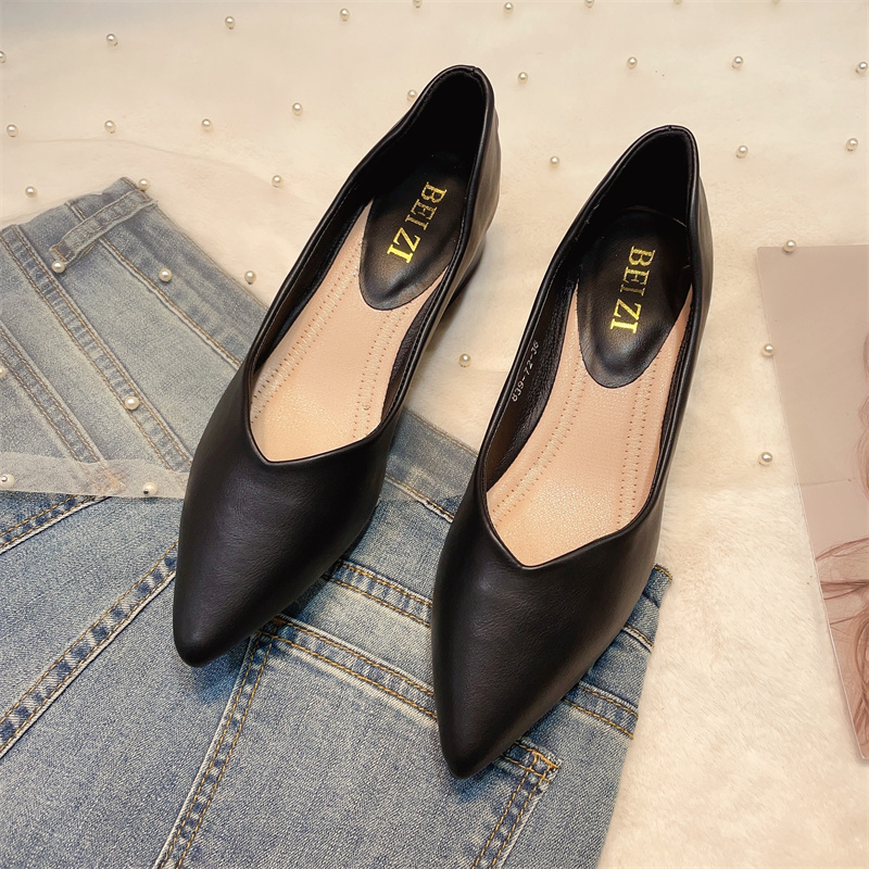 รองเท้าคัทชูผู้หญิงส้นเตี้ย ใส่สบาย มีขนาด35-40
