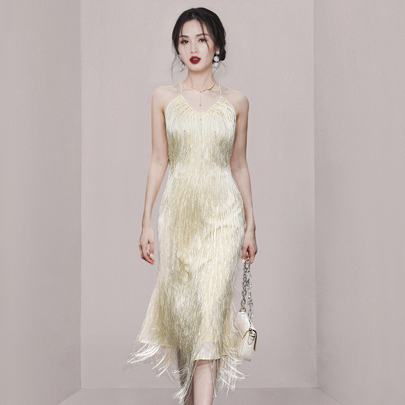 ชุดเดรสยาวสวยๆ สไตล์เกาหลี มีขนาด S M L XL สนใจทักแชท