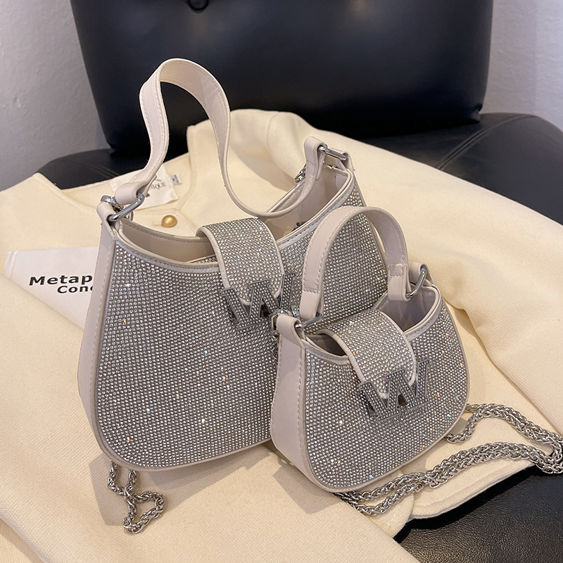 กระเป๋าผู้หญิงสวยๆ กระเป๋าสะพายข้างผู้หญิง กระเป๋าแบรนด์COOL BAG