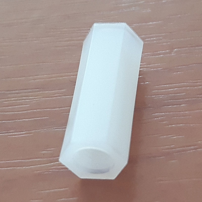 ไนลอนสเปสเซอร์ เมีย-เมีย หกเหลี่ยม ขนาด M3 ยาว 15 ม.ม. Plastic PC Male to Female M3x15mm Hex Nylon Standoff Spacer