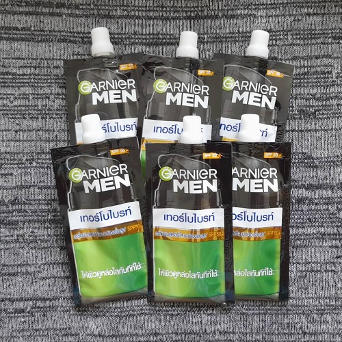 การ์นิเย่ เมน เทอร์โบไบรท์ สปอตเลส เซรั่ม เอสพีเอฟ 50+ Garnier Men TurboBright Spotless Serum SPF50+ 7มล. x 6