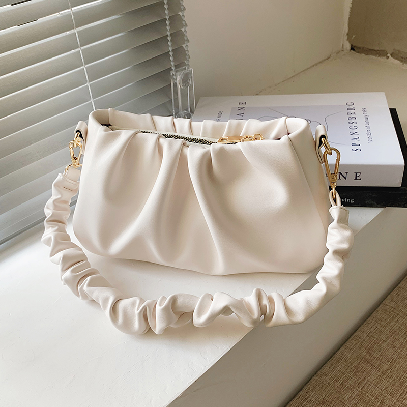 กระเป๋าผู้หญิงสวยๆ กระเป๋าสะพายข้างผู้หญิง กระเป๋าแบรนด์COOL BAG