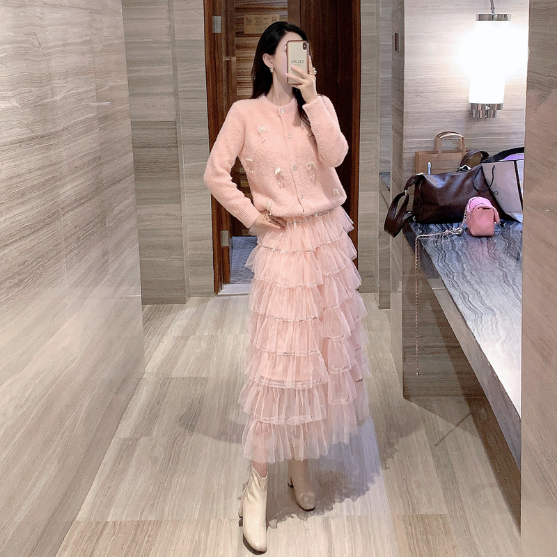 ชุดเดรสยาวสวยๆ ชุดกระโปรงยาว ชุดเดรสยาว ชุดแซกยาว มีขนาด S M L XL สนใจทักแชท