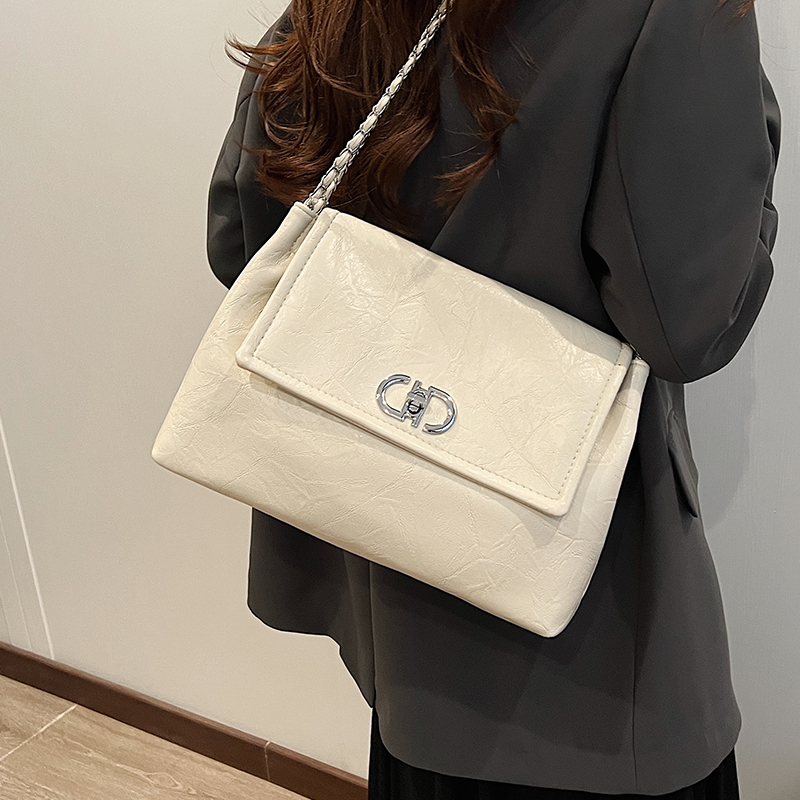 กระเป๋าผู้หญิงสวยๆ กระเป๋าสะพายข้างผู้หญิง กระเป๋าแบรนด์COOL BAG