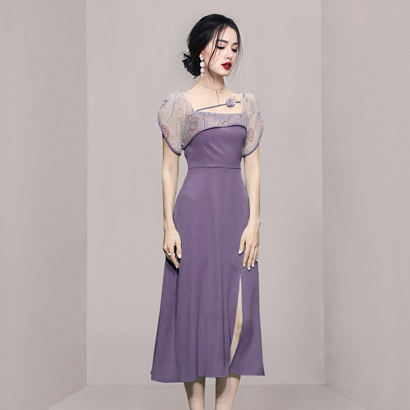 ชุดเดรสยาวสวยๆ สไตล์เกาหลี มีขนาด S M L XL สนใจทักแชท