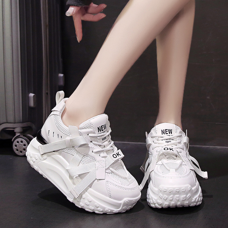 รองเท้าผ้าใบผู้หญิง ใส่สบาย รองเท้าผ้าใบใส่เที่ยวผู้หญิง มีSIZE 35 36 37 38 39 40
