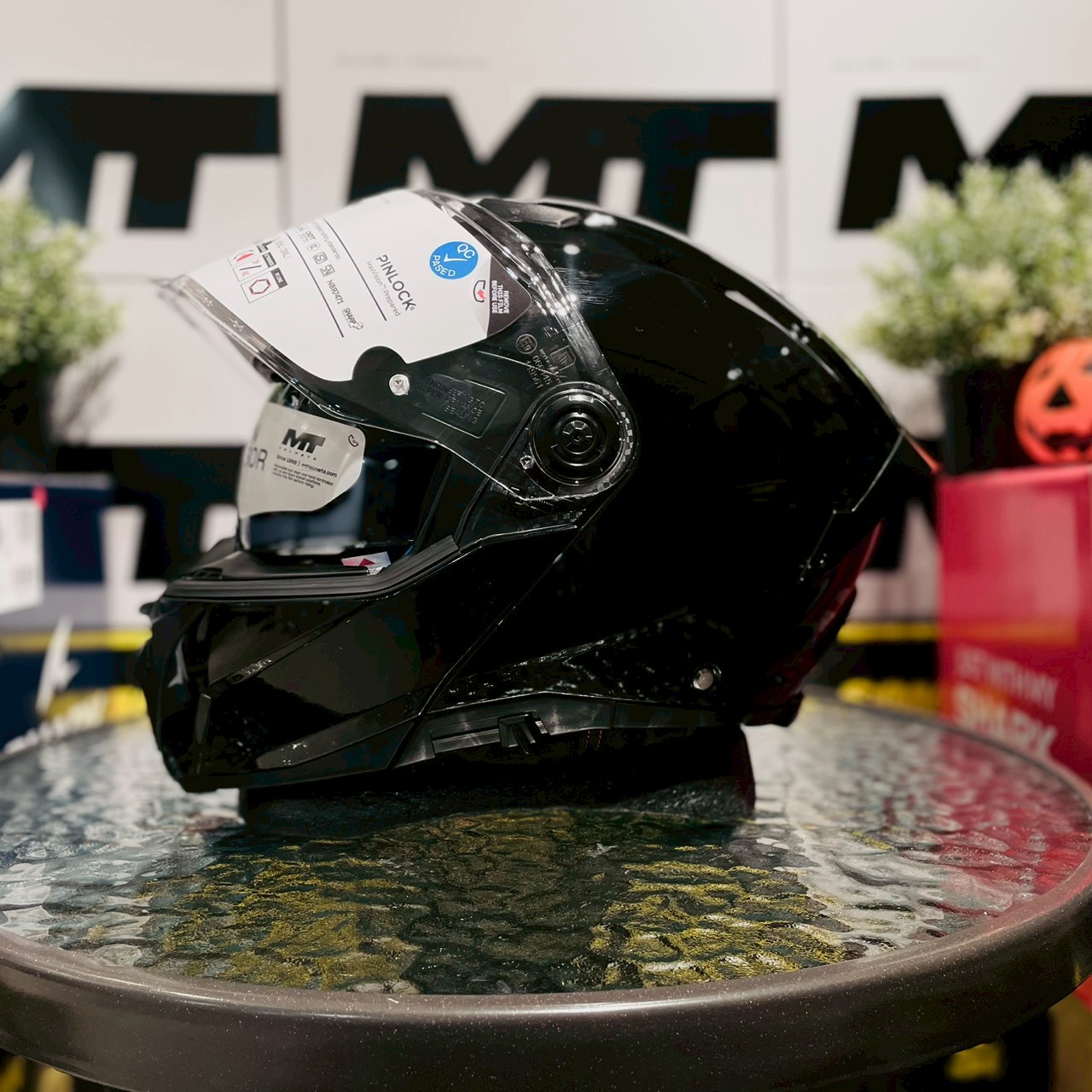 MT HELMETS - ATOM2 sv - Pure Gloss Black