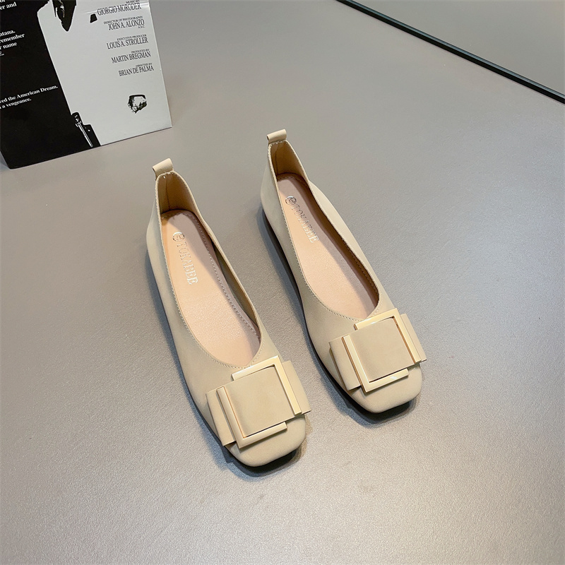 รองเท้าคัทชูผู้หญิงส้นเตี้ย ใส่สบาย มีขนาด35-40