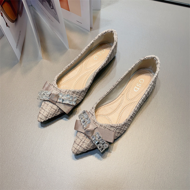 รองเท้าคัทชูผู้หญิงส้นเตี้ย ใส่สบาย มีขนาด35-40