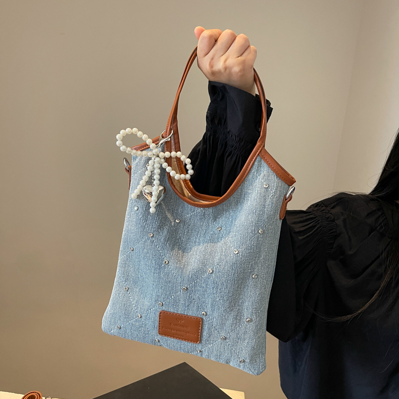 กระเป๋าผู้หญิงสวยๆ กระเป๋าสะพายข้างผู้หญิง กระเป๋าแบรนด์COOL BAG