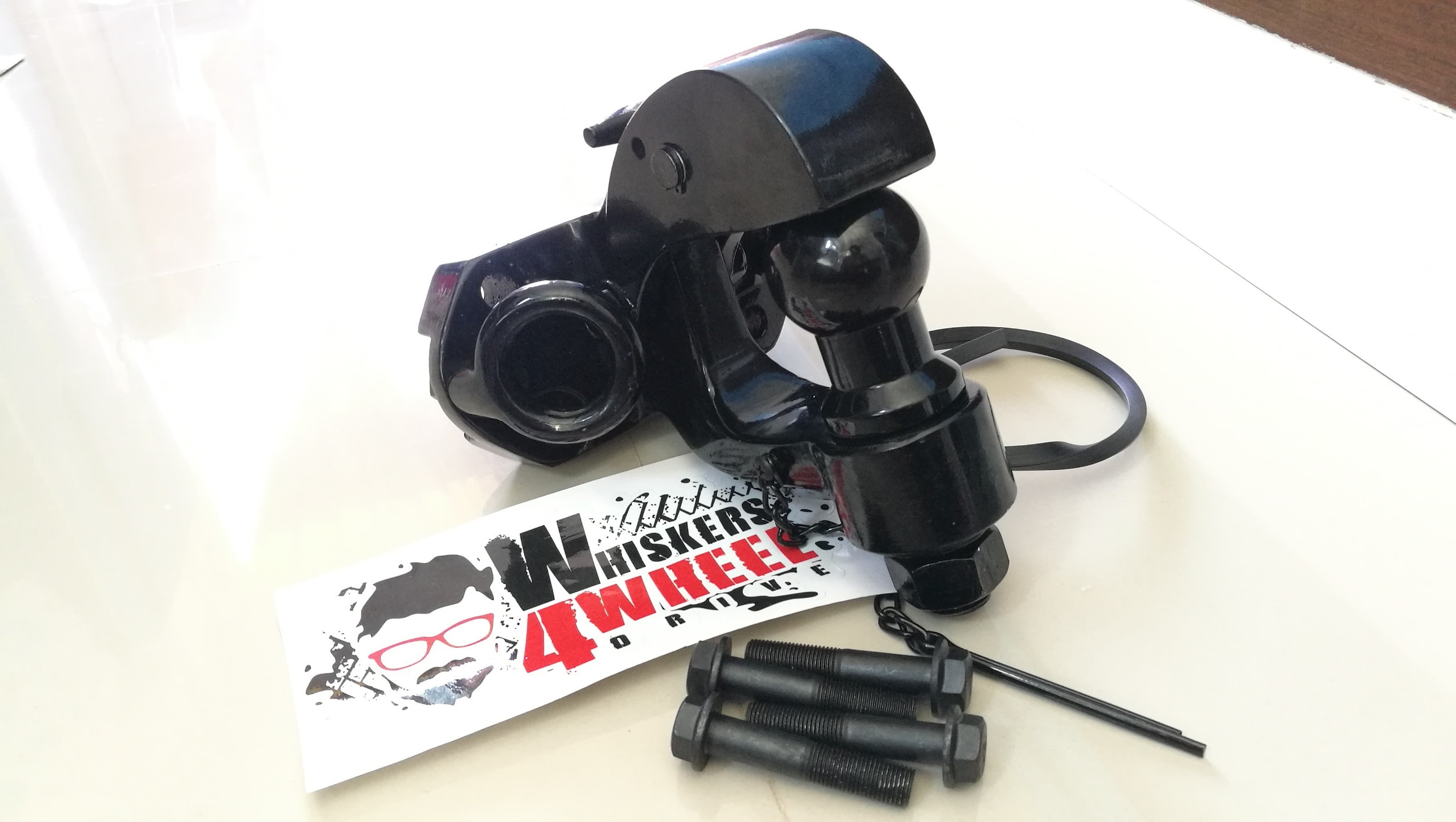 หัวลากปากนกแก้ว 8 ตัน VX80 ตัวใหญ่ ตัวใหญ่สำหรับ VX80 สีดำ พร้อมหูเซฟตี้ 2 ด้าน