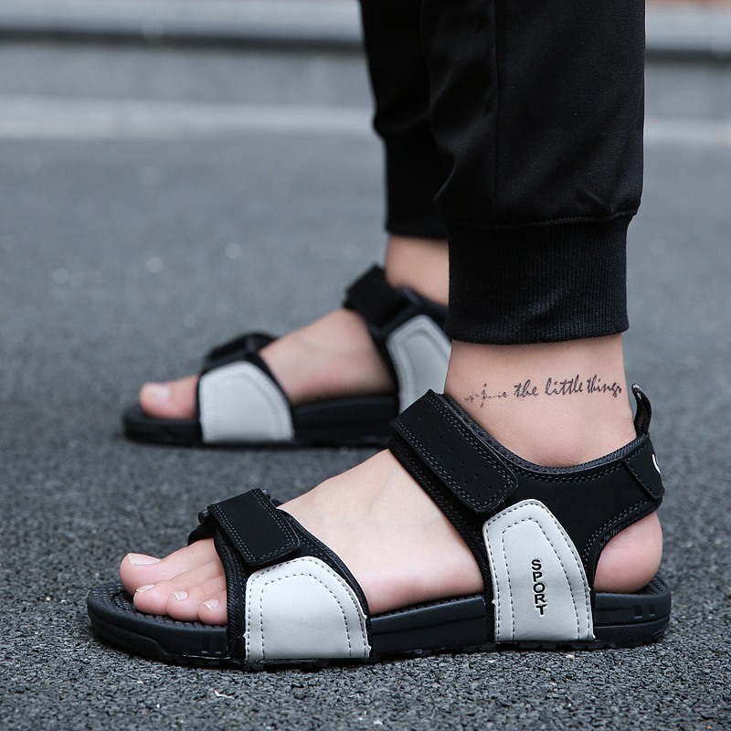 รองเท้าแฟชั่นอินเทรนด์