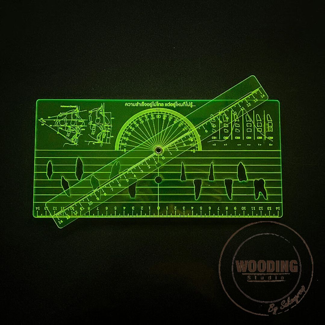 ไม้บรรทัดอะคริลิค