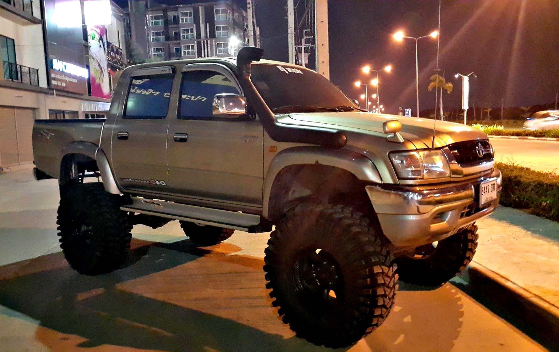 สน็อคเกิ้ล Tiger D4D ออกขวา