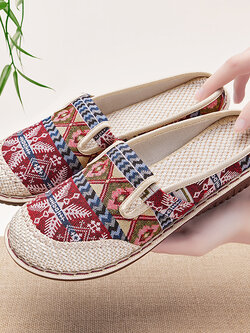 รองเท้าผ้าใบผู้หญิง ใส่สบาย รองเท้าผ้าใบใส่เที่ยวผู้หญิง มีSIZE 35 36 37 38 39 40