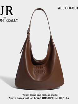 กระเป๋าผู้หญิงสวยๆ กระเป๋าสะพายข้างผู้หญิง กระเป๋าแบรนด์ BEAR BAG กระเป๋าหมีสุดคิ้ว!