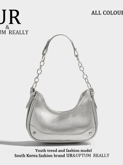 กระเป๋าผู้หญิงสวยๆ กระเป๋าสะพายข้างผู้หญิง กระเป๋าแบรนด์ BEAR BAG กระเป๋าหมีสุดคิ้ว!