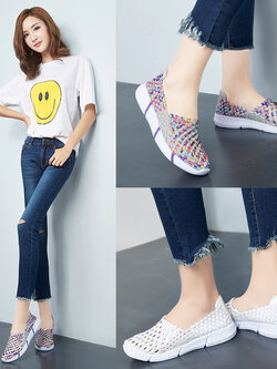 รองเท้าแฟชั่นอินเทรนด์