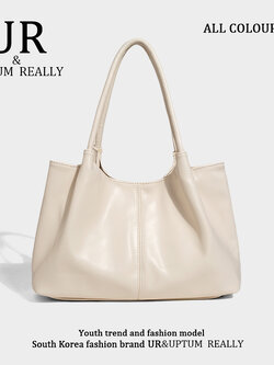 กระเป๋าผู้หญิงสวยๆ กระเป๋าสะพายข้างผู้หญิง กระเป๋าแบรนด์ BEAR BAG กระเป๋าหมีสุดคิ้ว!