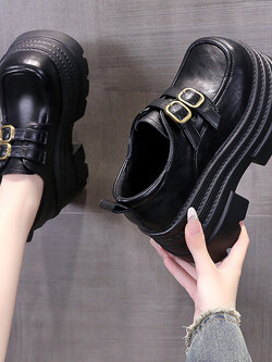 รองเท้าผ้าใบเสริมส้นสูง ไซต์35-39 สนใจทักแชท ฟรีค่าส่ง!