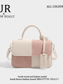 กระเป๋าผู้หญิงสวยๆ กระเป๋าสะพายข้างผู้หญิง กระเป๋าแบรนด์ BEAR BAG กระเป๋าหมีสุดคิ้ว!