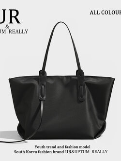 กระเป๋าผู้หญิงสวยๆ กระเป๋าสะพายข้างผู้หญิง กระเป๋าแบรนด์ BEAR BAG กระเป๋าหมีสุดคิ้ว!