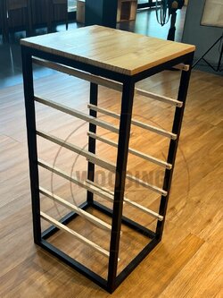 ชั้นเหล็กใส่ถาดพลาสติก