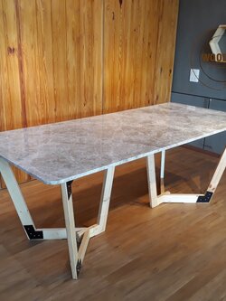 โต๊ะไม้หน้าท็อปหินอ่อน เอ็มโพราโด้เกรย์ (J015)