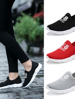 รองเท้าแฟชั่นอินเทรนด์