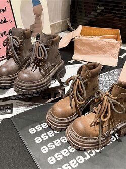 รองเท้าแฟชั่นผู้หญิงส้นเตี้ย ใส่สบาย มีขนาดให้สั่งซื้อ 35 36 37 38 39 40 สนใจทักแชท ฟรีค่าส่ง!