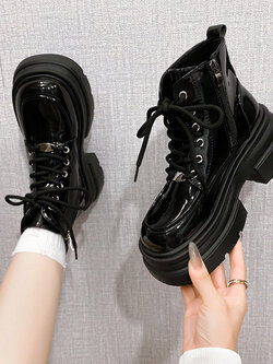 รองเท้าแฟชั่นผู้หญิงส้นเตี้ย ใส่สบาย มีขนาดให้สั่งซื้อ 35 36 37 38 39 40 สนใจทักแชท ฟรีค่าส่ง!