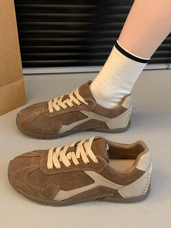 รองเท้าแฟชั่นผู้หญิงส้นเตี้ย ใส่สบาย มีขนาดให้สั่งซื้อ 35 36 37 38 39 40 สนใจทักแชท ฟรีค่าส่ง!