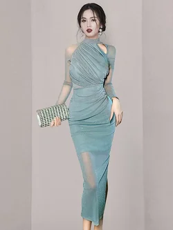 ชุดเดรสยาวสวยๆ ชุดกระโปรงยาว ชุดเดรสยาว ชุดแซกยาว มีขนาด S M L XL สนใจทักแชท