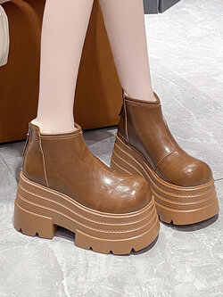 รองเท้าผ้าใบเสริมส้นสูง ไซต์35-39 สนใจทักแชท ฟรีค่าส่ง!