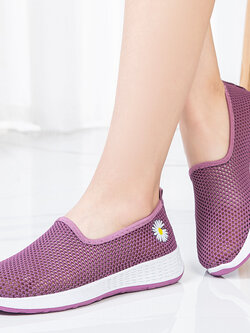 รองเท้าผ้าใบผู้หญิง ใส่สบาย รองเท้าผ้าใบใส่เที่ยวผู้หญิง มีSIZE 35 36 37 38 39 40