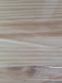 แผ่นไม้สนเรดิเอต้า (มีตา) หนา 15 มม.